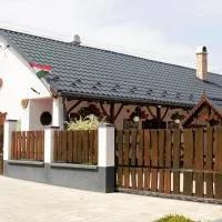 Viesnīca Ádi Vendégház - Bekecs pilsētā Bekecs