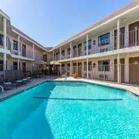 Rodeway Inn Magic Mountain Area, hôtel à Castaic