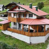 Ferienhaus Skarbina、Zell-Pfarreのホテル