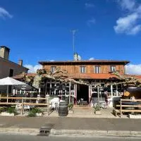 Auberge Les Mufliers - Hôtel Les Forges, отель в городе Понтан-ле-Форж