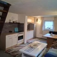 Zimer Nada, hotell 