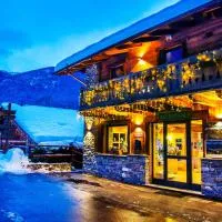 Bijoux Des Alpes - Mont Blanc Village, hotel a La Salle