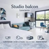 studio balcon, centre ville, parc expo, Arena, hotel u gradu Pérols