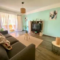 Appartement T3 avec grand balcon, хотел в Льо Праде