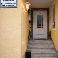 Leo's Pension, hotel a Bad Schallerbach