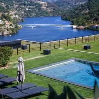 Douro Country House, hotel v destinácii Cinfães