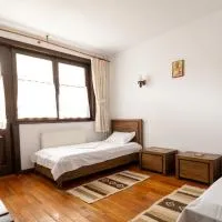 Casa de Oaspeți Sfântul Nicolae, khách sạn ở Iaşi