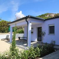 Apartment Appartement in Ba&scaron;ka mit Terrasse by Interhome &ndash; hotel w Ba&scaron;ce