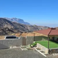 Sunset view hill jabal shams, hotel din Misfāh