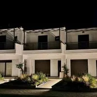 Lygonis White Houses、ミティカスのホテル