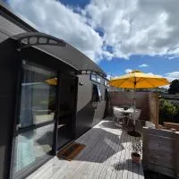 Puriri Tiny Home, hotell i Orewa