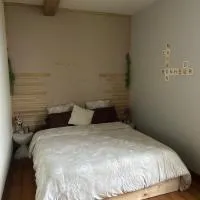 La maison du bonheur 17, готель у місті Маранс