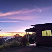 Magic Lodge - Cirrí, Naranjo, hotel di Cirrí