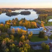 Pühajärve Spa & Holiday Resort, hotell i Otepää