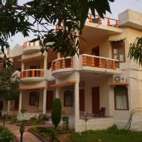 Hotel Shree Krishna Jungle Resort, hotel a Khajurāho