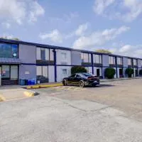 Capital O Duncanville Tx, hotel u gradu 'Duncanville'