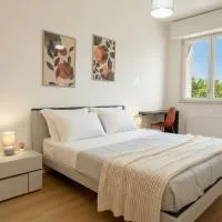 Residence Casa Palmira - Modern Apartments Near Sacro Cuore Hospital - Valpolicella, hotel em Negrar