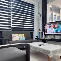 Midas Seri Alam Modern and Cozy 4-5 pax, хотел в Масаи