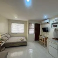 Las Fallas Staycation, hotel di Santa Rosa