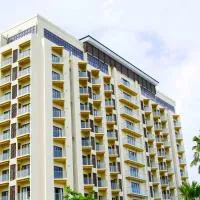 Puerto de San Juan Beach Resort Hotel and Residences، فندق في سان خوان