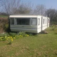 Caravan by Sea, отель в городе Морфа-Нефин