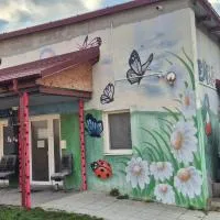 turistická ubytovňa LIENKA, hotel em Holíč