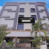 Super Townhouse Oak Dharwad New Bus Terminal Formerly Hotel Aditya Inn, hotel u gradu 'Dhārwād'
