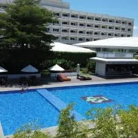 Pangeran Beach Hotel, hotel din Padang