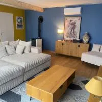 La Grange des Pépettes !, Hotel in Saint-Germain-des-Fossés