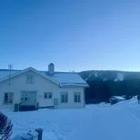 Huså byskola, hotelli kohteessa Järpen