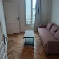 Beautiful one bedroom appartement, Heart of Maisons-Laffitte, Twenty min to paris, hotel di Maisons-Laffitte