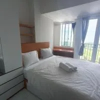 Apartment Tokyo Riverside PIK 2 Calvinirma, хотел в Gedong