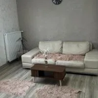Fully equipped Art apartment in Thionville، فندق في تيونفيل