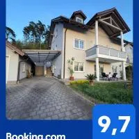 Residenz Göttersitz، فندق في فورت إم فالد