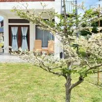 Green Corner VILLA & Jungle Tour, viešbutis mieste Bukit Lavangas