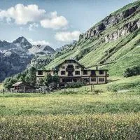 Hotel Fex, hotel en Sils-Maria