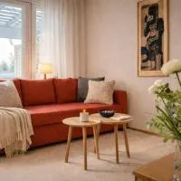 2 bedroom apartment in Oulu with sauna and free parking、オウルのホテル