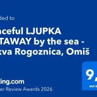 Graceful LJUPKA GETAWAY by the sea - Lokva Rogoznica, Omiš, hotel a Lokva Rogoznica