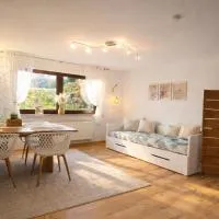 Wohnung IDA ruhig, modern mit Parkplatz bei RW und VS, hôtel à Deißlingen