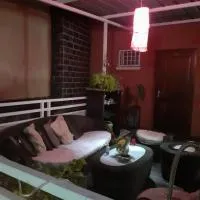 Villa Soazara، فندق في Koungou