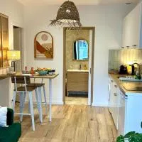 Casa Alba, hotel in Saint-Chamond