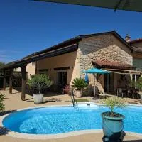 Chambres d hôtes Léonie, hotel in Druillat