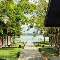 Ranmin Lake Weerawila, hotel a Weerawila