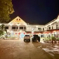 Phaythavone Hotel, готель у місті Паксе