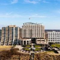 Grand Hotel Huis ter Duin, хотел в Ноордвейк аан Зее