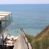 Coastal Harmony Residence B63, &xi;&epsilon;&nu;&omicron;&delta;&omicron;&chi;&epsilon;ί&omicron; &sigma;&tau;&omicron; &Delta;&upsilon;&rho;&rho;ά&chi;&iota;&omicron;