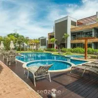 Apto em Cond. c/ Piscina a 350 m da Praia PLL0004 – hotel w mieście Camassari