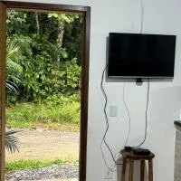 Casa confortável na Serra de Casimiro de Abreu, Pai João -14 km do Sana: Casimiro de Abreu'da bir otel