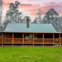 Twin Creeks Lodge by AvantStay, hotel a Brevard