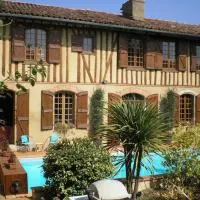 Guest House, Private Pool, hotel em LʼIsle-en-Dodon